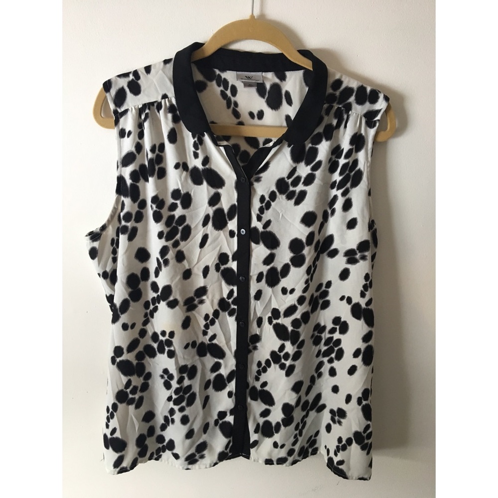 Sleeveless Blouse